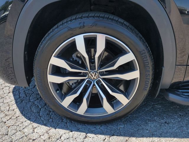 Used 2021 Volkswagen Atlas SEL Premium image 10