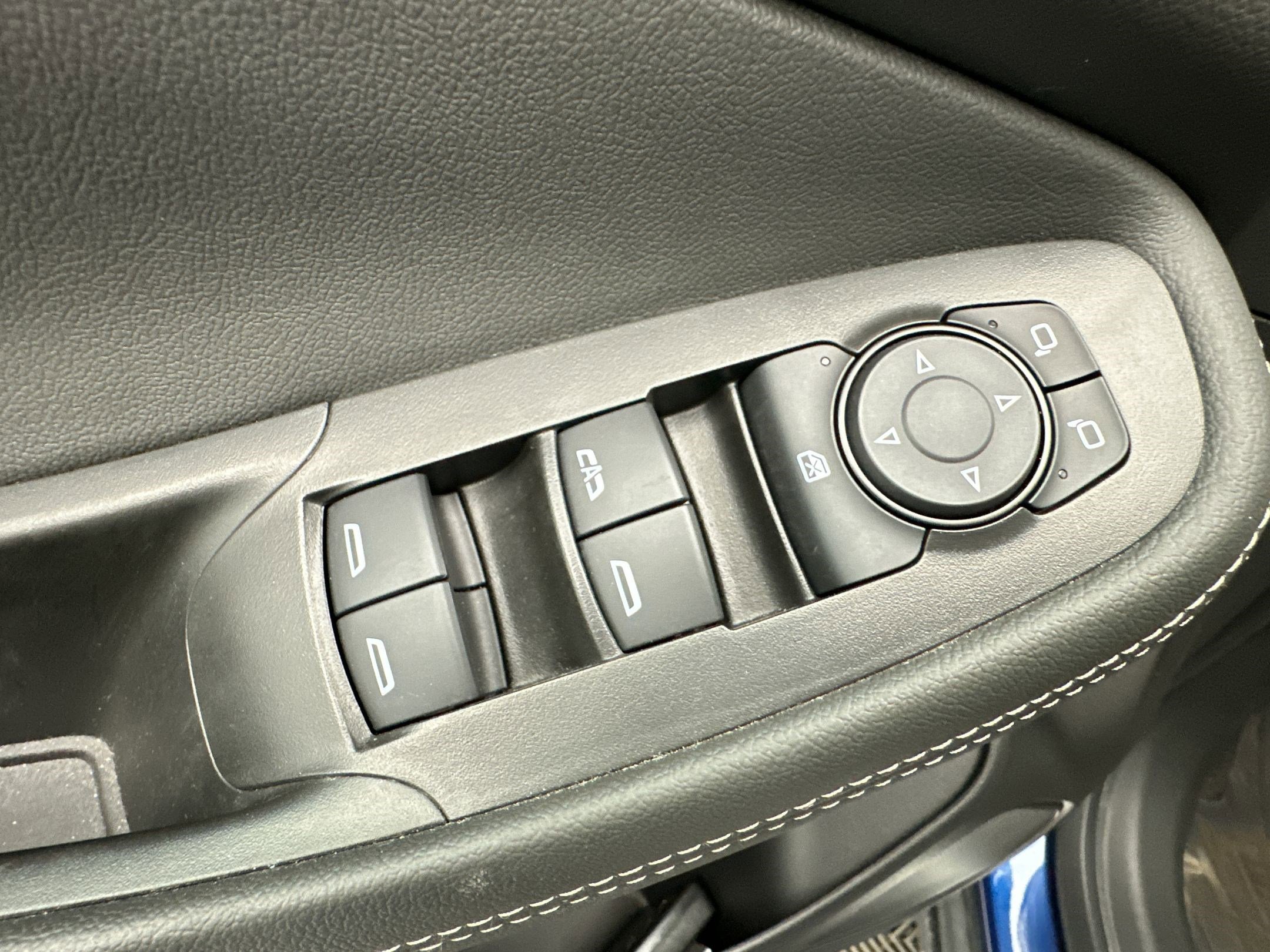 Certified 2023 Buick Encore GX Preferred w/ Cold Weather Comfort Package image 12