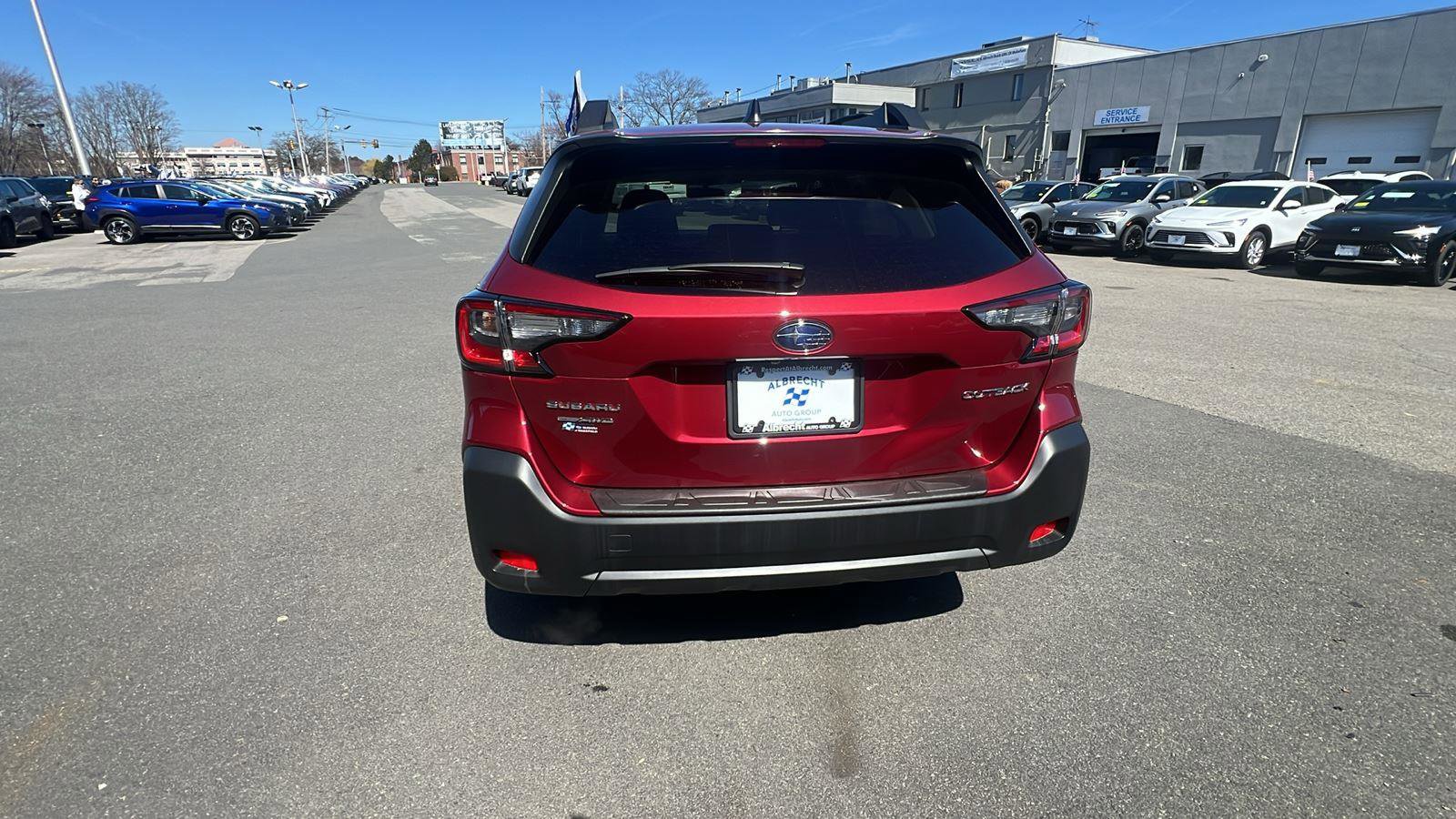 Certified 2025 Subaru Outback Premium image 6