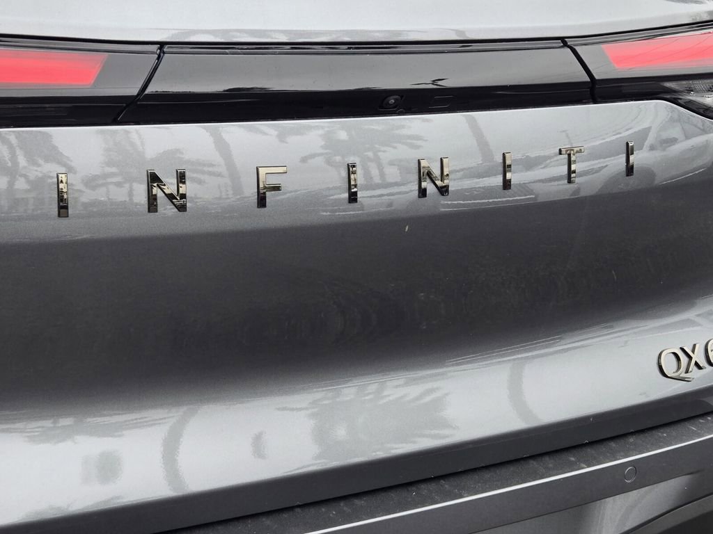 New 2026 INFINITI QX60 Sport w/ Dark Cargo Package image 10
