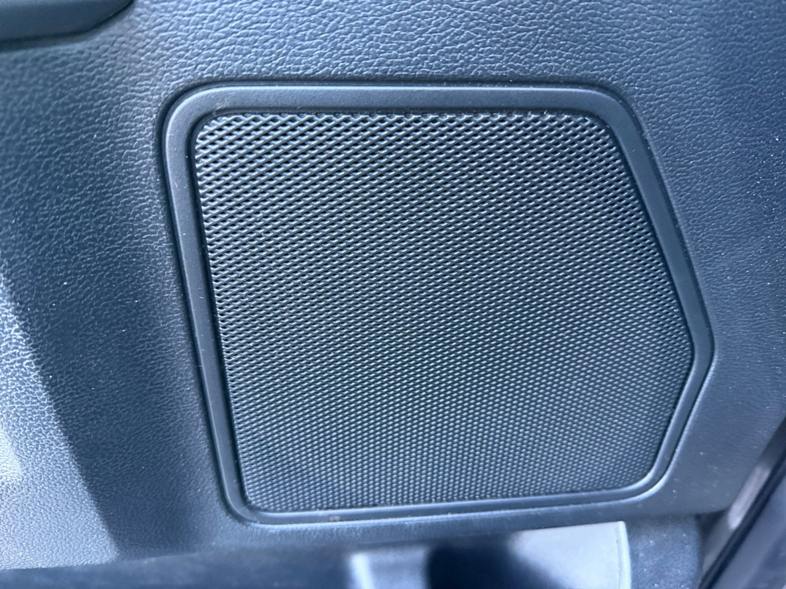 Used 2016 Ford F150 XLT w/ Equipment Group 302A Luxury image 27