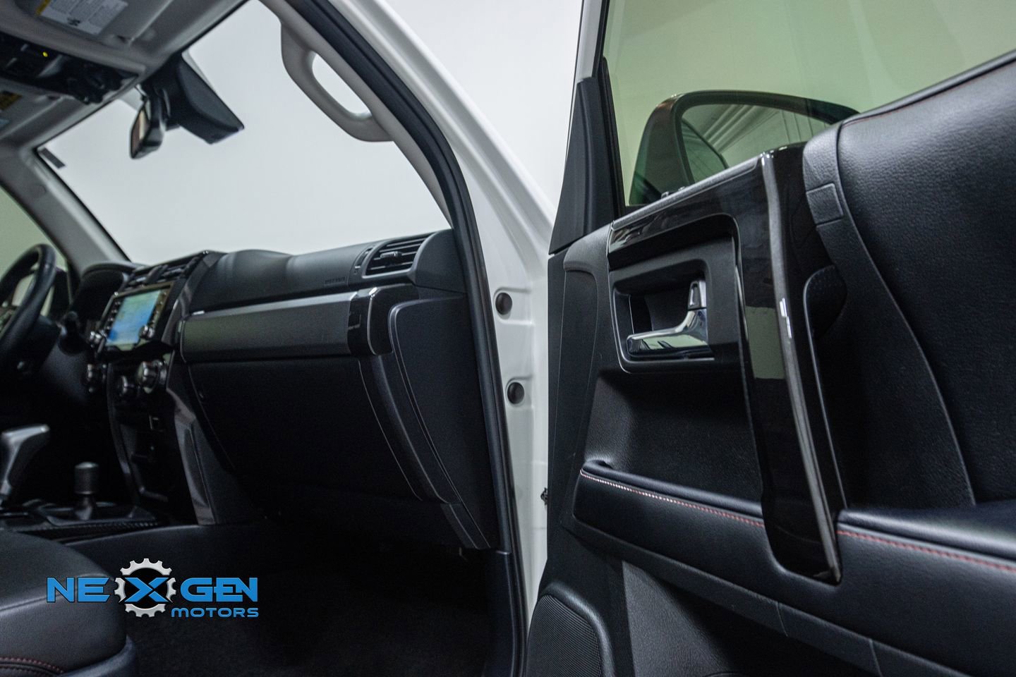 Used 2023 Toyota 4Runner TRD Off-Road Premium w/ Moonroof Package image 37