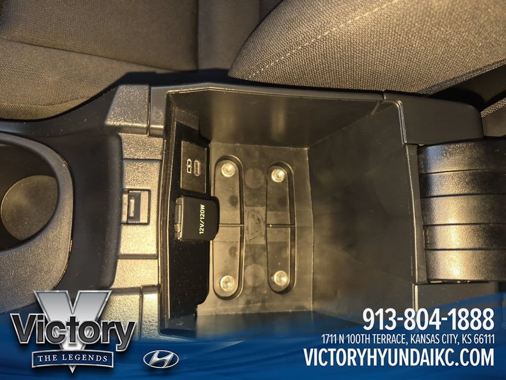 Used 2024 Toyota Corolla LE FWD image 25