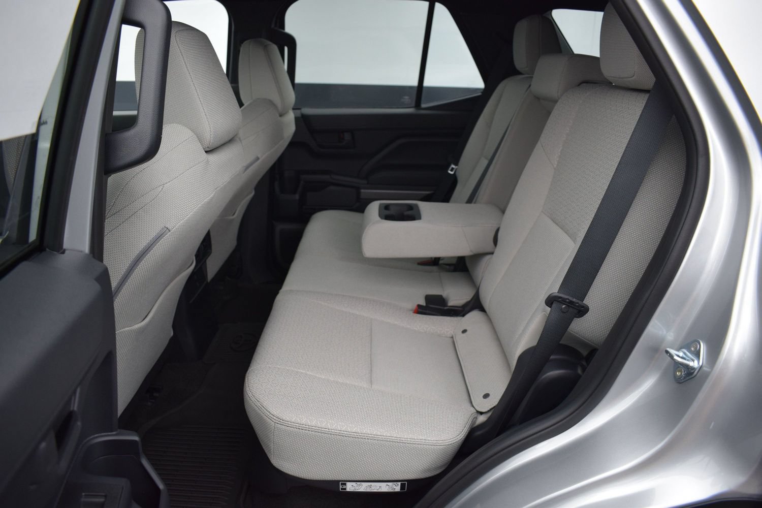 Used 2026 Toyota 4Runner SR5 AWD/4WD image 13