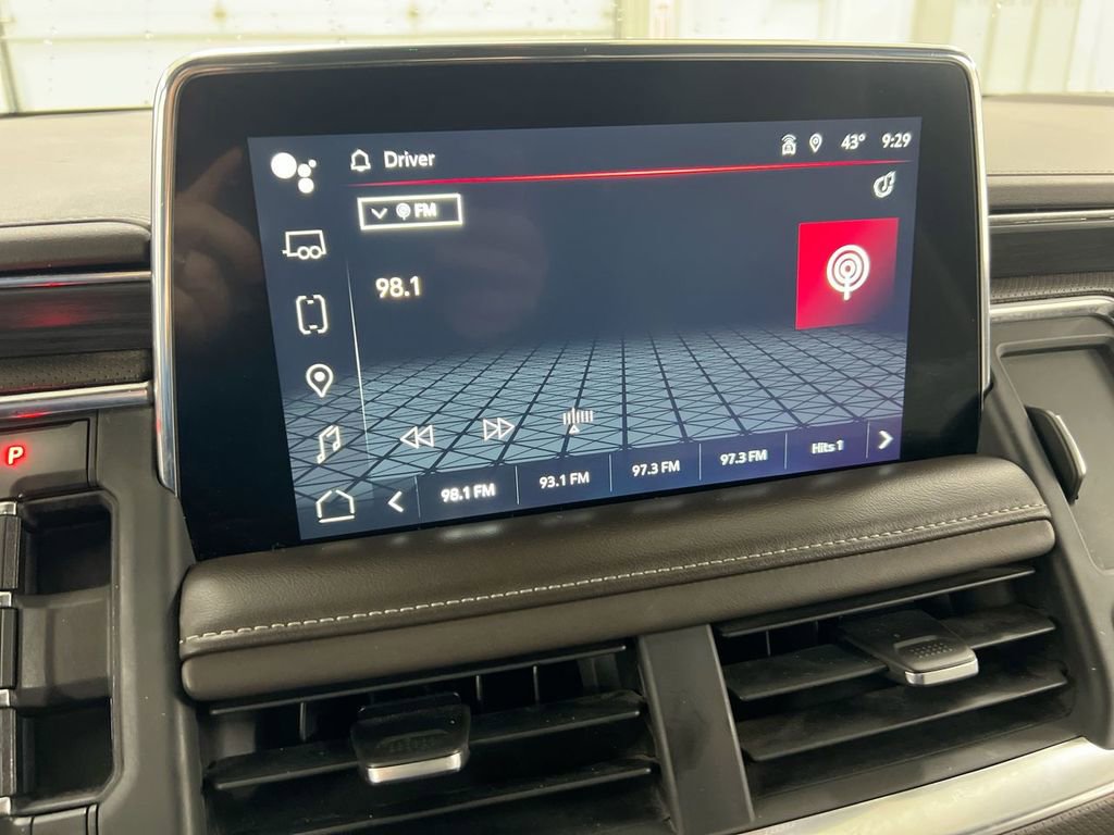 Used 2023 GMC Yukon SLT image 14