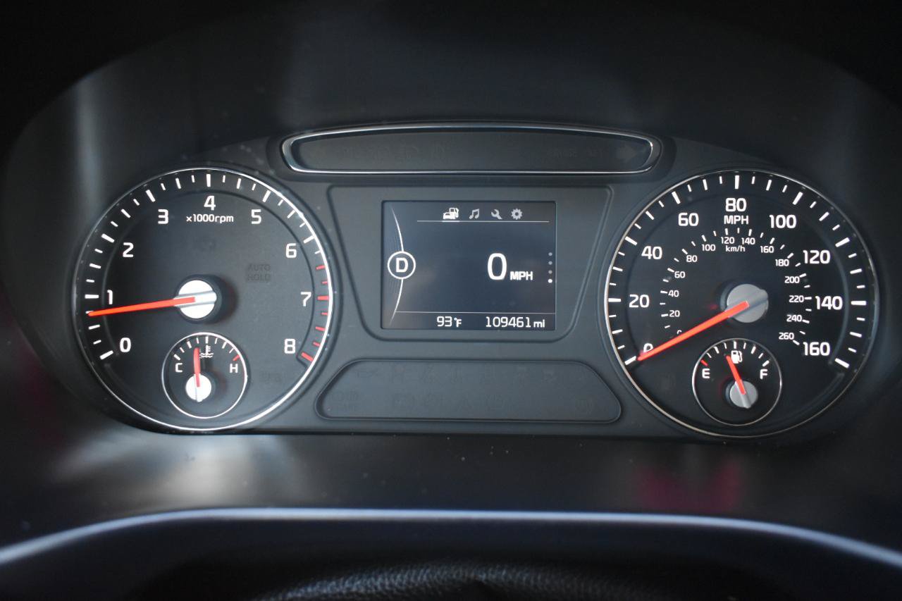 Used 2016 Kia Sorento FWD image 17