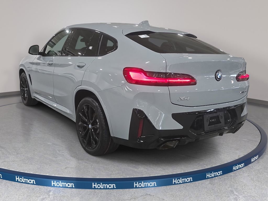 Used 2025 BMW X4 xDrive30i w/ M Sport Package image 8