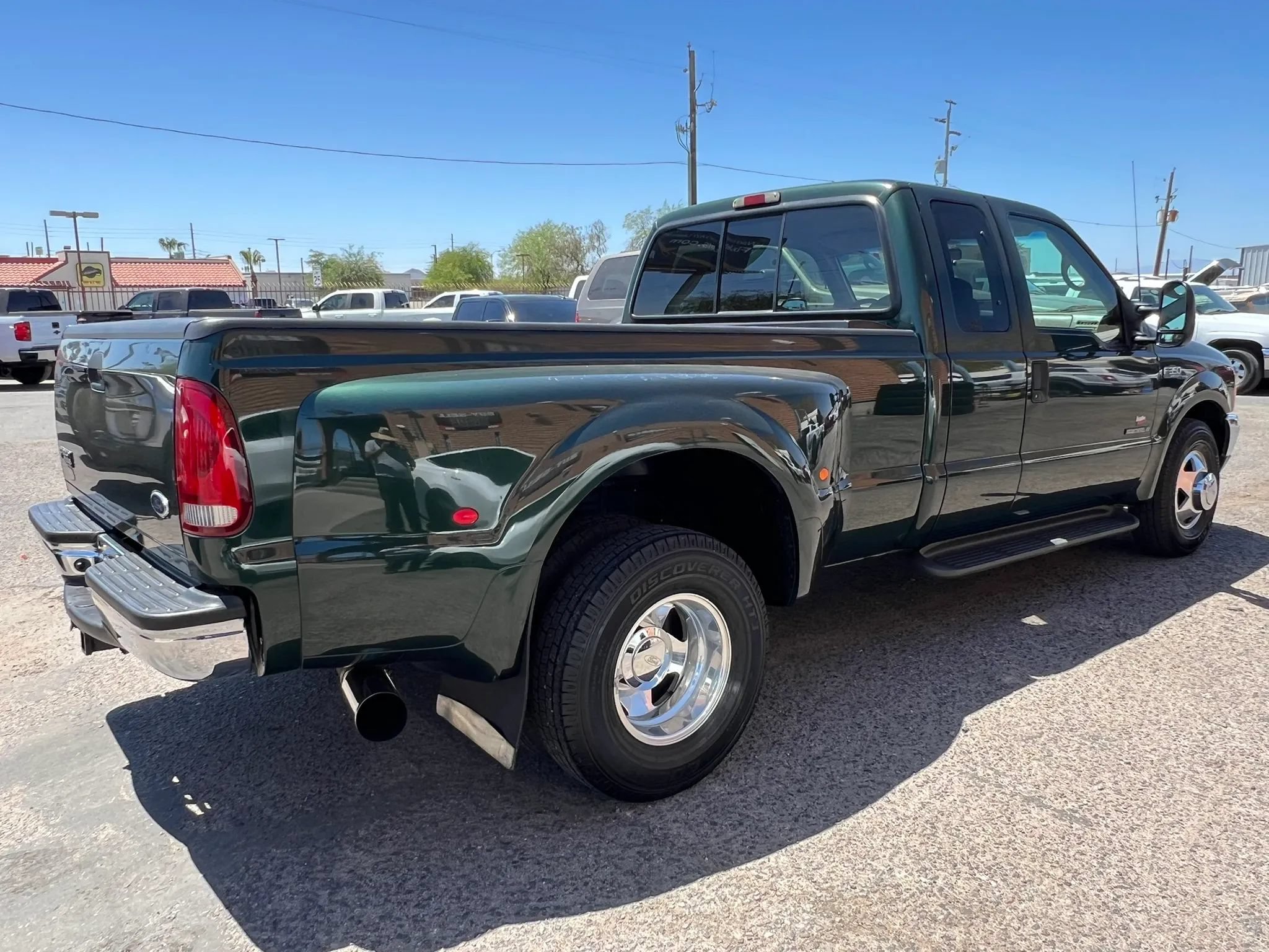 Used 2001 Ford F350 2WD SuperCab DRW Super Duty image 7