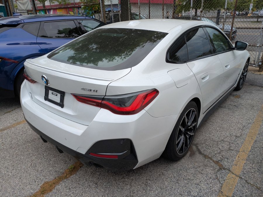 Used 2022 BMW 430i Gran Coupe w/ M Sport Package RWD image 4