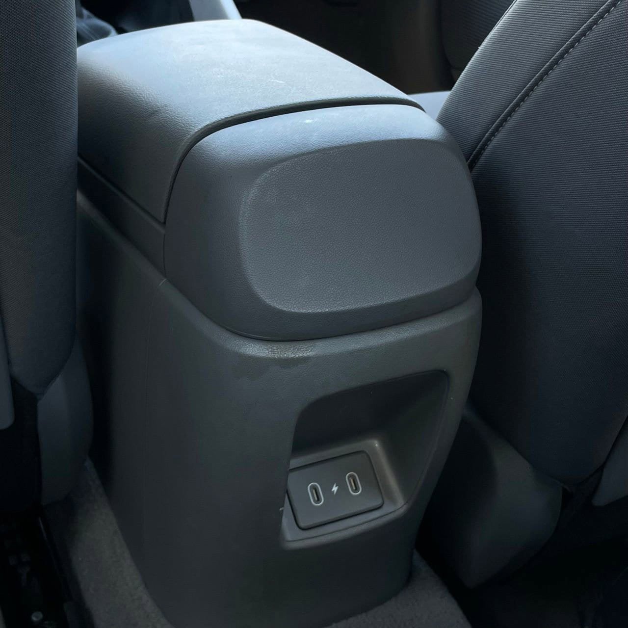 Used 2025 Hyundai Elantra Sport FWD image 23