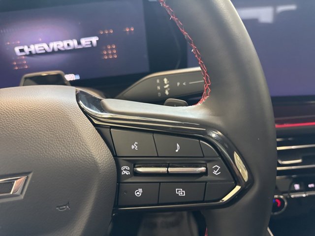 Used 2024 Chevrolet Traverse RS image 35