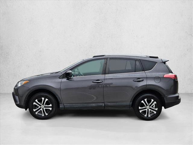 Used 2018 Toyota RAV4 LE FWD image 6