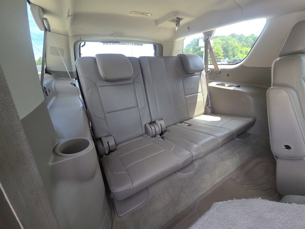 Used 2015 Chevrolet Suburban LT AWD/4WD image 7