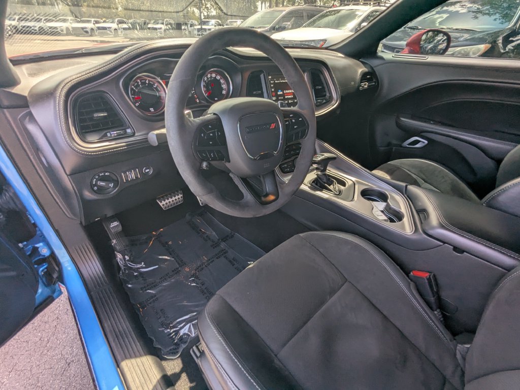 Used 2023 Dodge Challenger R/T Scat Pack RWD image 2