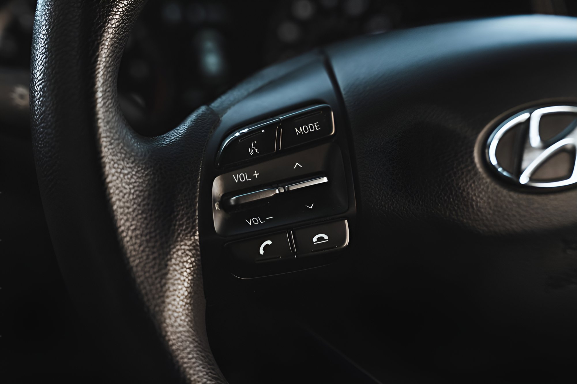 Used 2019 Hyundai Veloster 2.0 FWD image 19