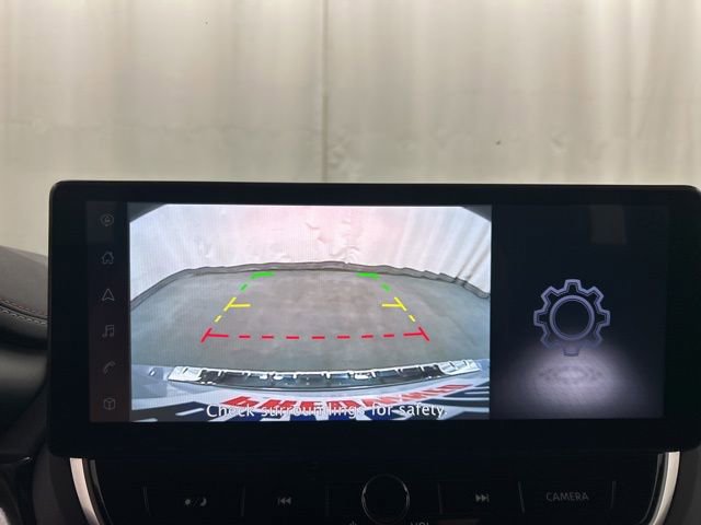 Used 2023 Nissan Altima 2.5 SR w/ SR Premium Package image 18