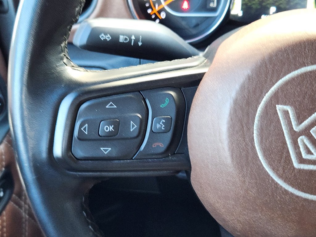 Used 2021 Jeep Gladiator Sport AWD/4WD image 17