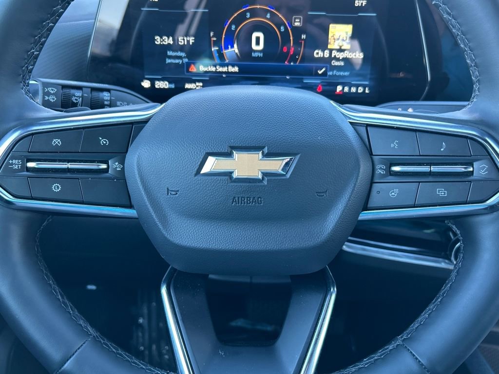 Used 2025 Chevrolet Equinox LT image 10