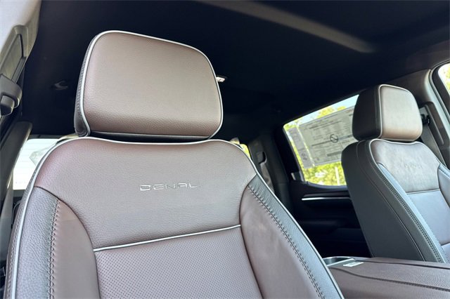 New 2025 GMC Sierra 1500 Denali image 18