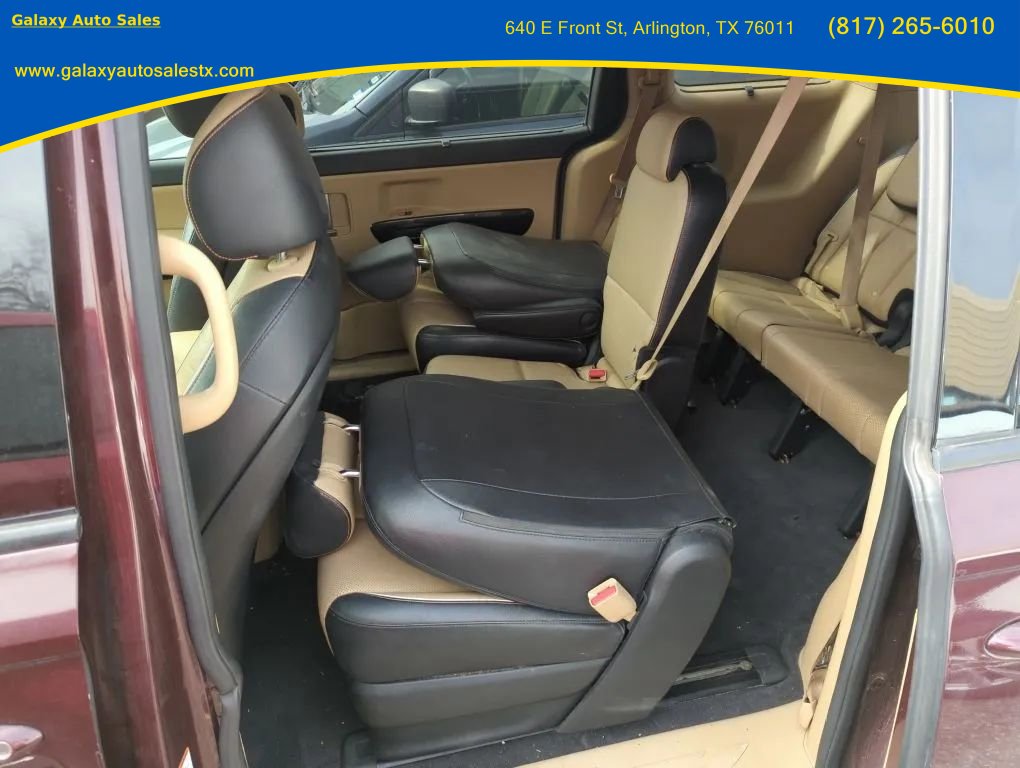 Used 2016 Kia Sedona EX image 10