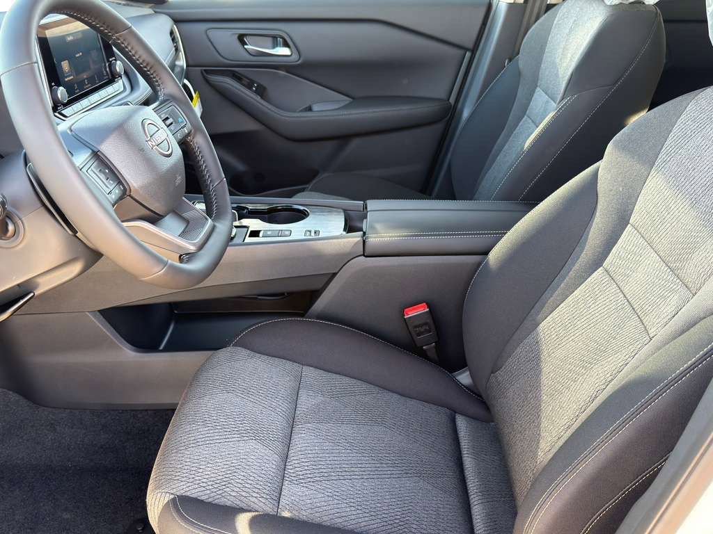 New 2026 Nissan Rogue SV image 11