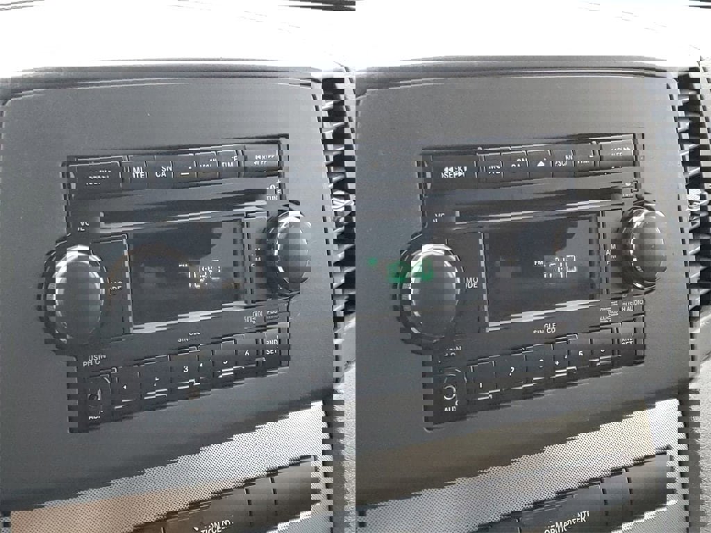 Used 2007 Jeep Grand Cherokee Laredo image 13