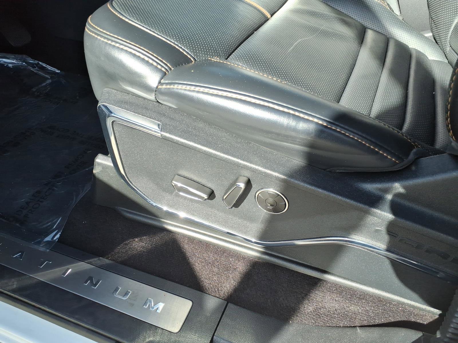 Used 2021 Ford F150 Platinum image 18