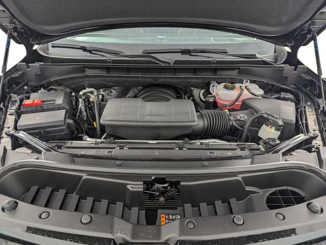 Used 2026 Cadillac Escalade Sport w/ Touring Package image 9