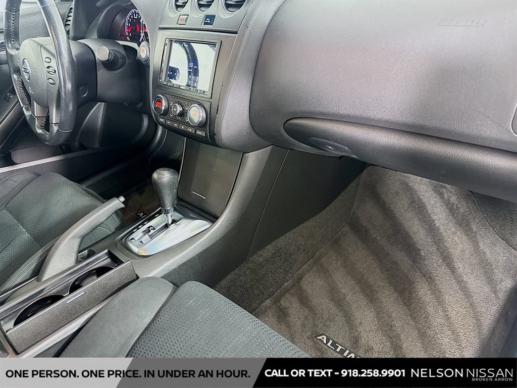 Used 2012 Nissan Altima 2.5 S w/ 2.5S Premium Pkg FWD image 28