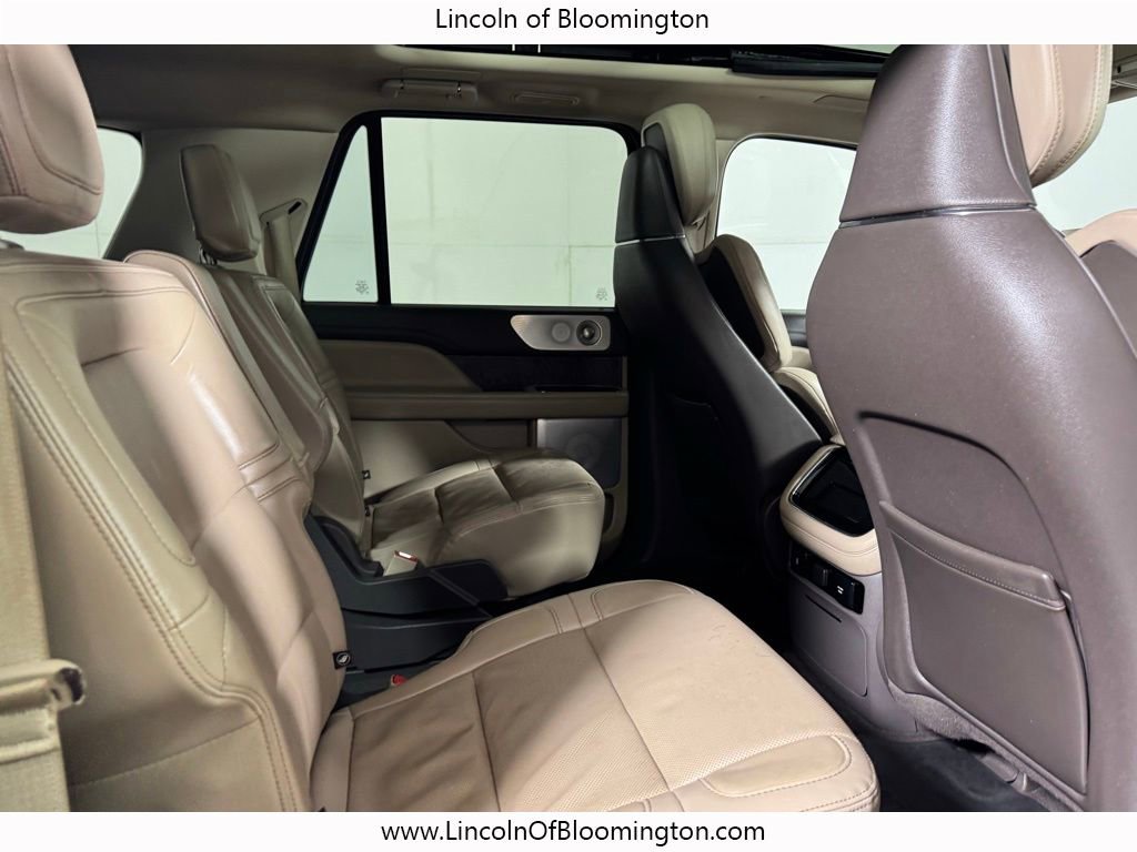 Certified 2022 Lincoln Navigator L Reserve AWD/4WD image 19