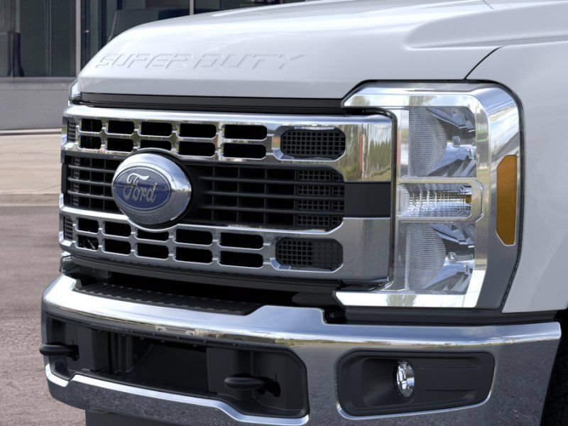 New 2026 Ford F350 XLT w/ FX4 Off-Road Package AWD/4WD image 17