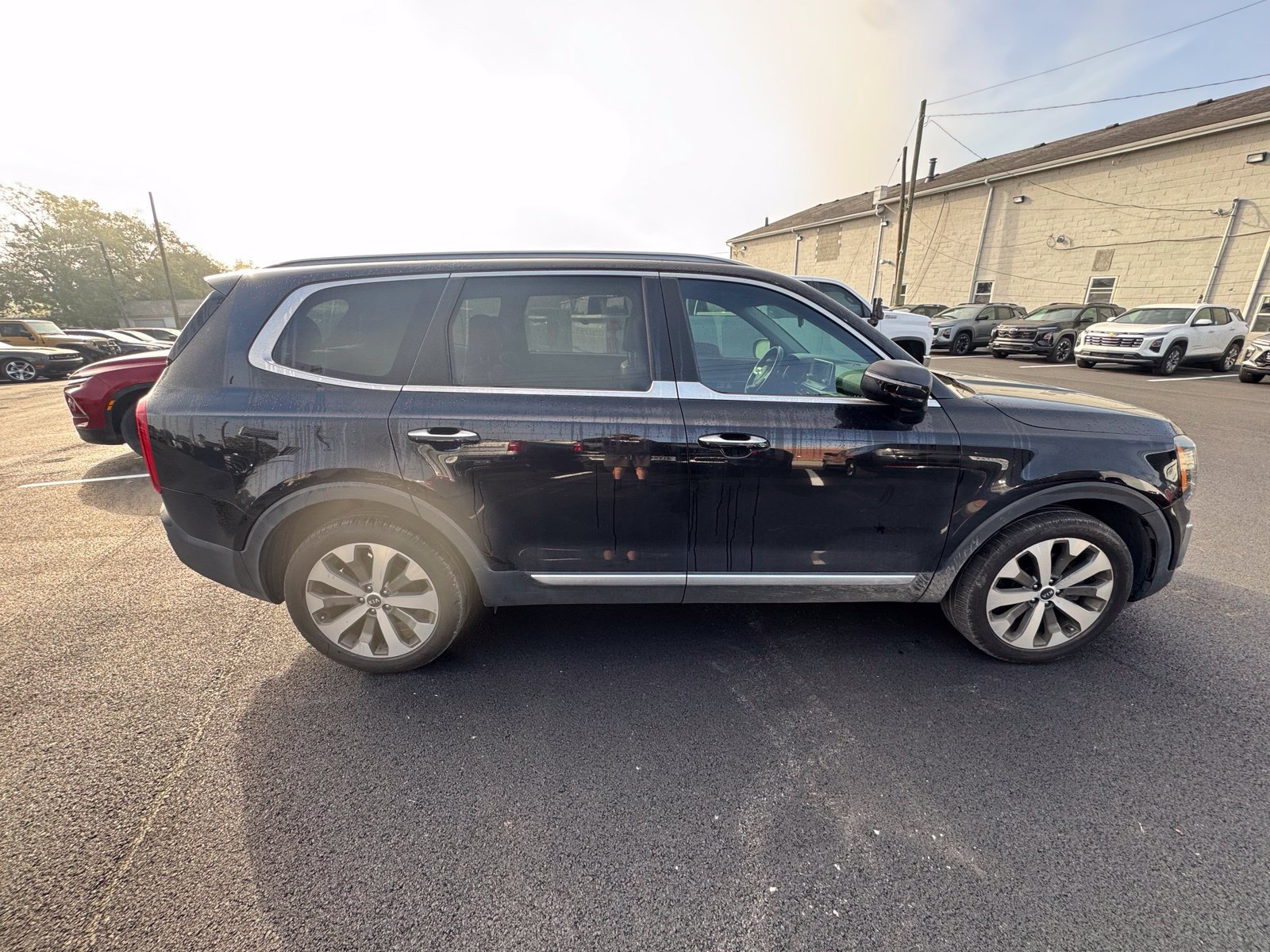 Used 2021 Kia Telluride S FWD image 7
