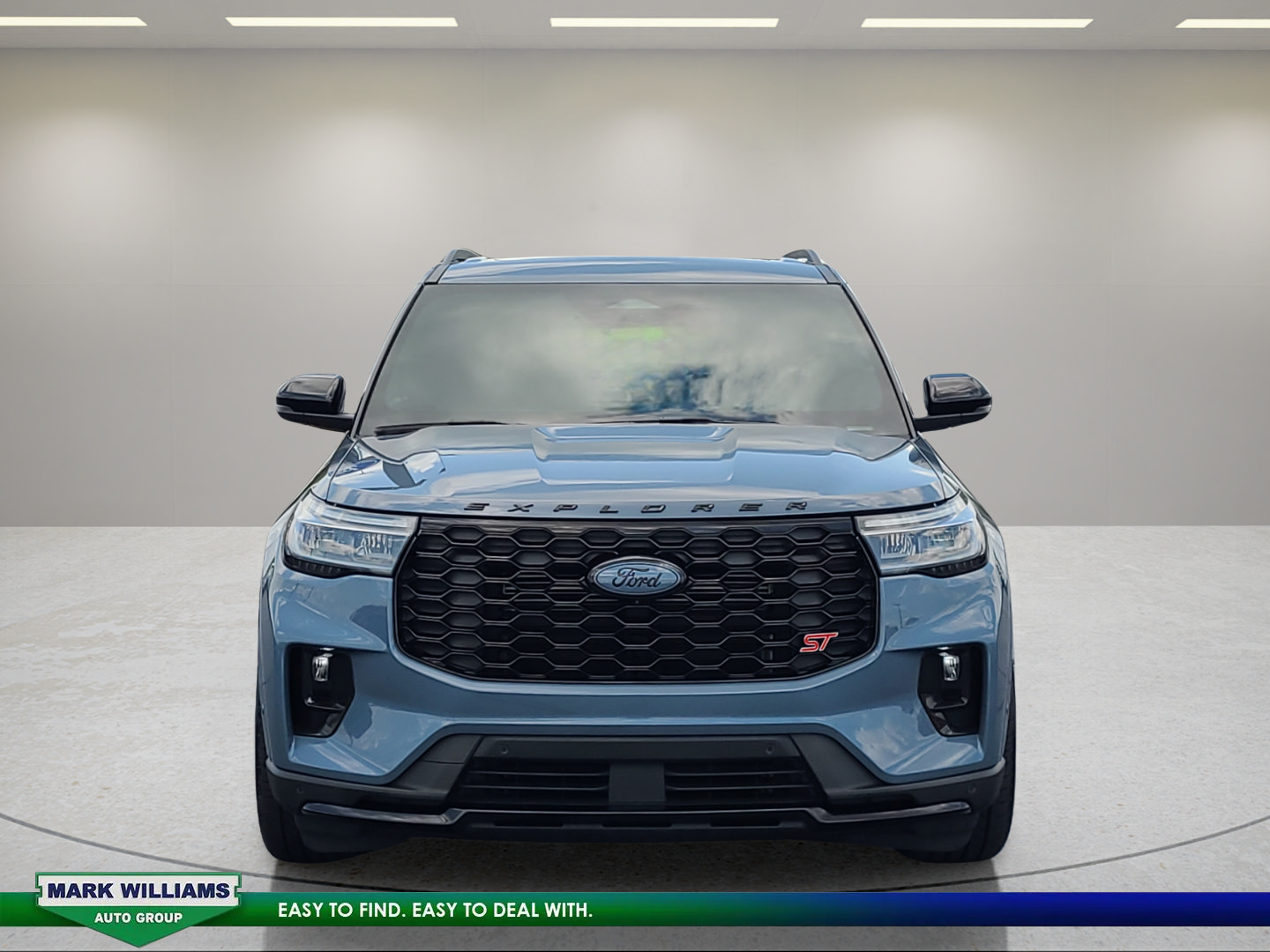 Used 2025 Ford Explorer ST AWD/4WD image 9