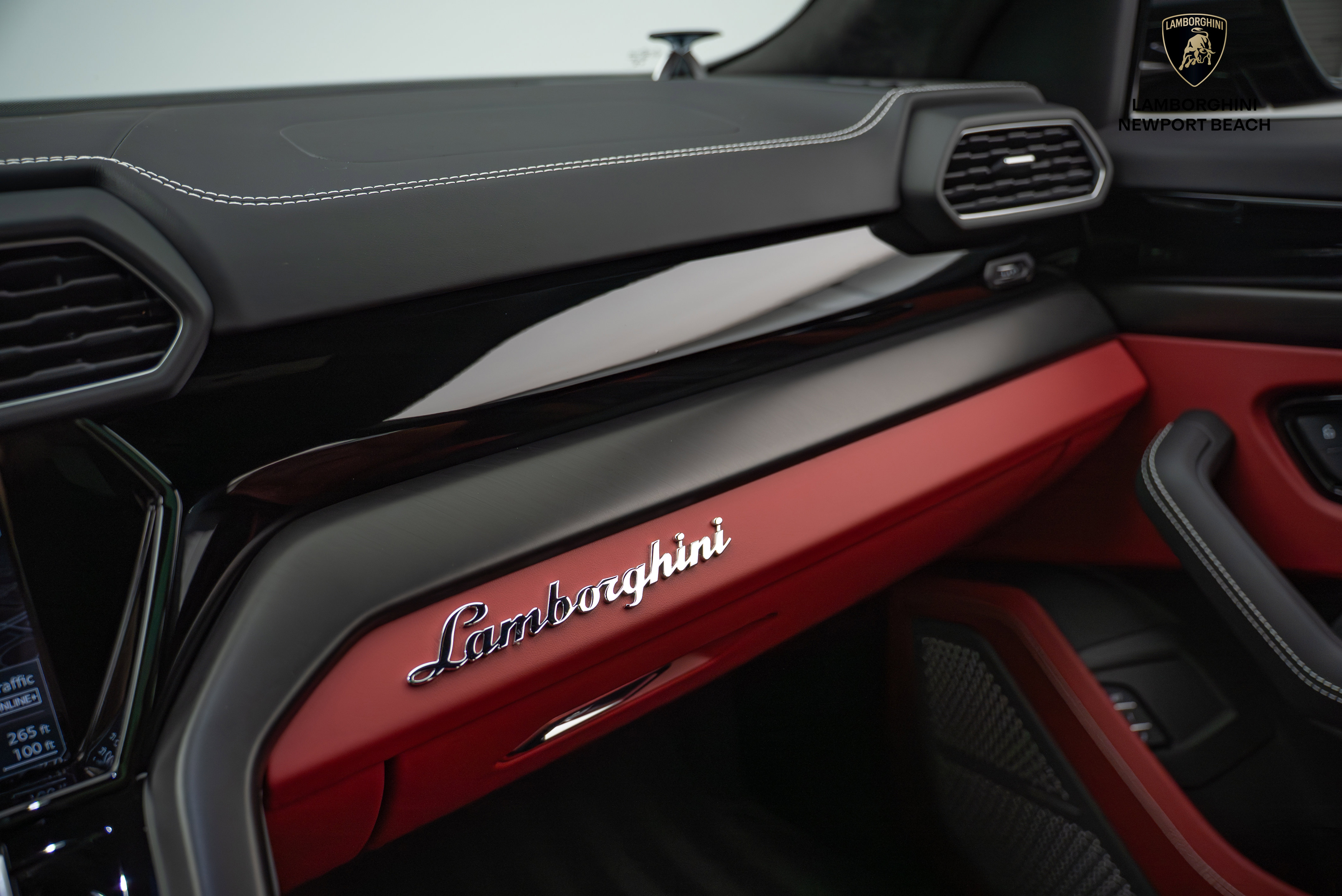 Used 2024 Lamborghini Urus S image 36