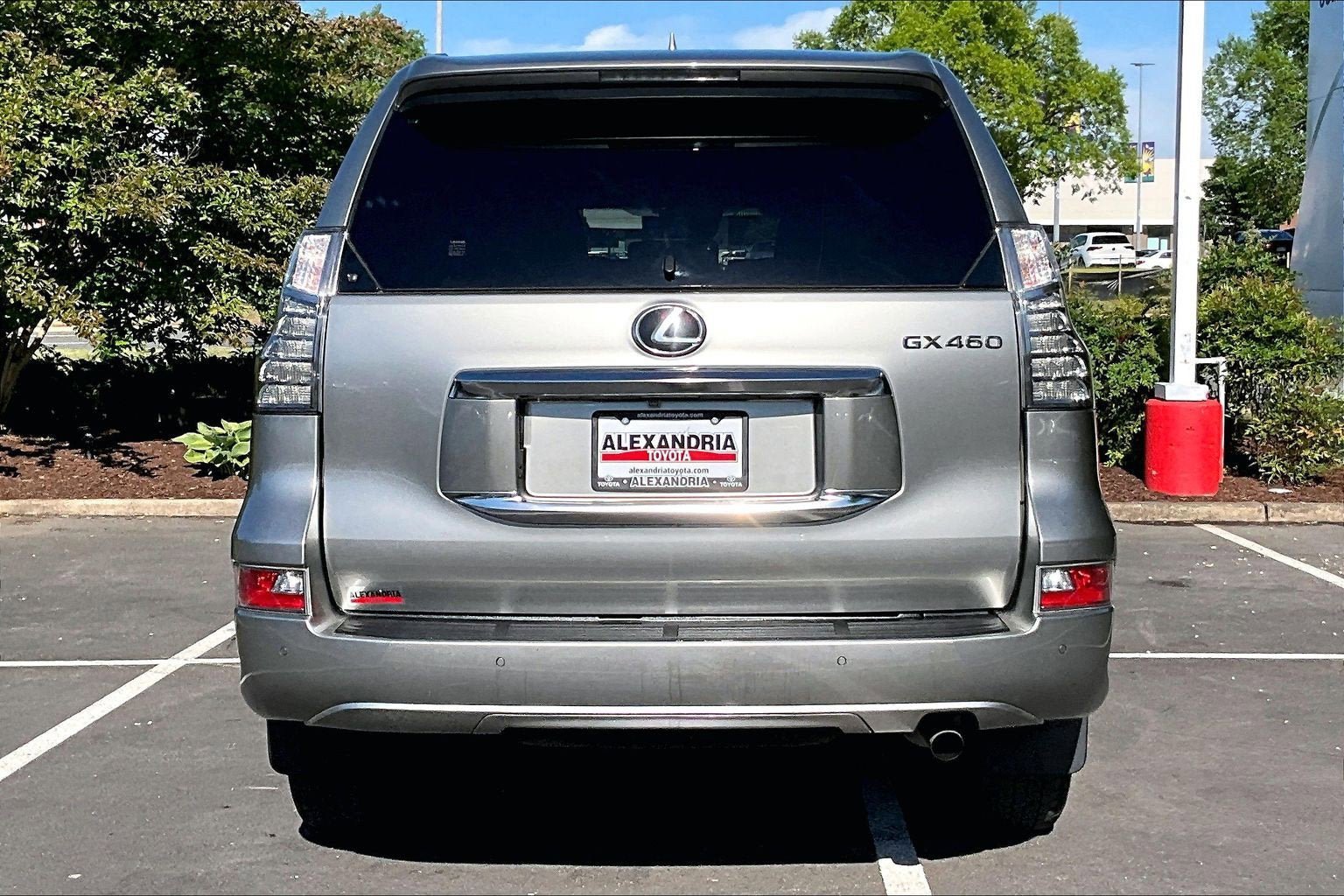 Used 2023 Lexus GX 460 Premium w/ Premium Package AWD/4WD image 4