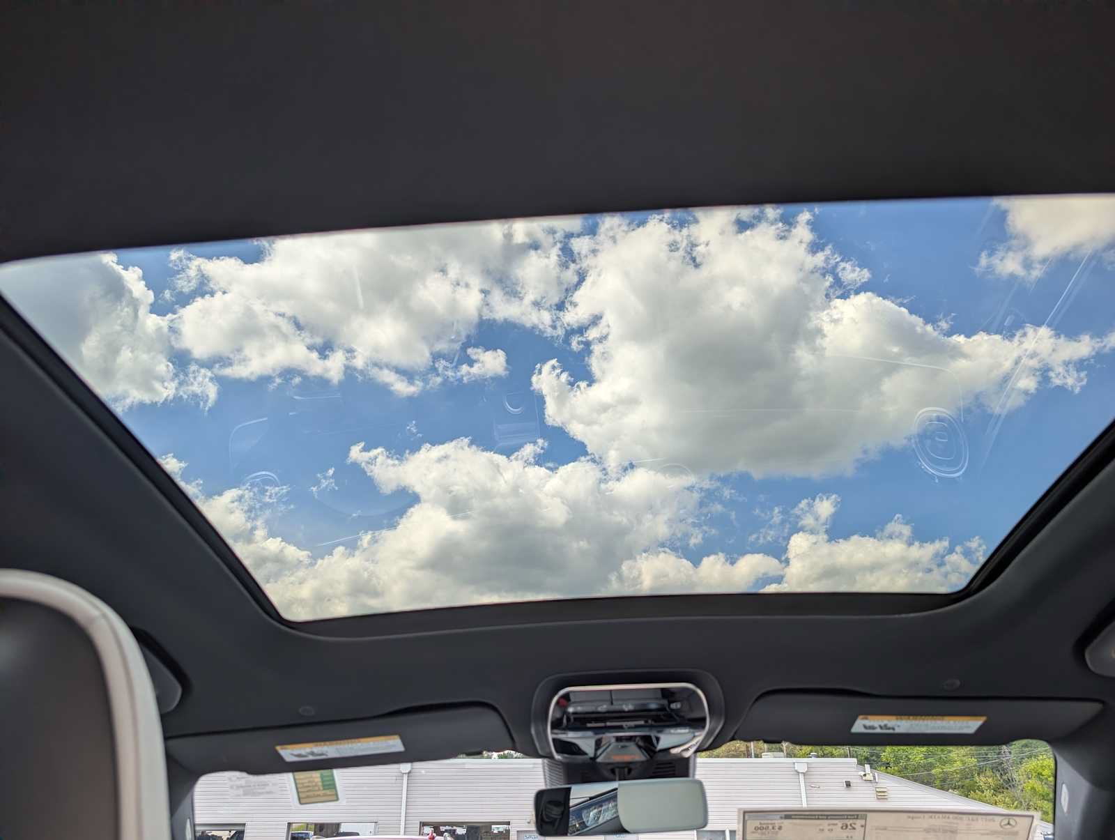 New 2027 Mercedes-Benz GLC 300 4MATIC image 13