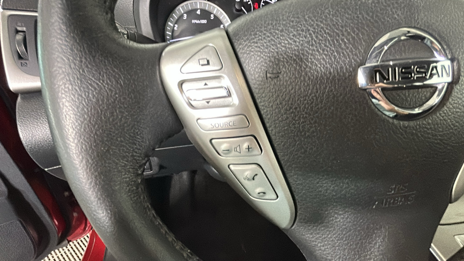 Used 2015 Nissan Sentra SV FWD image 20