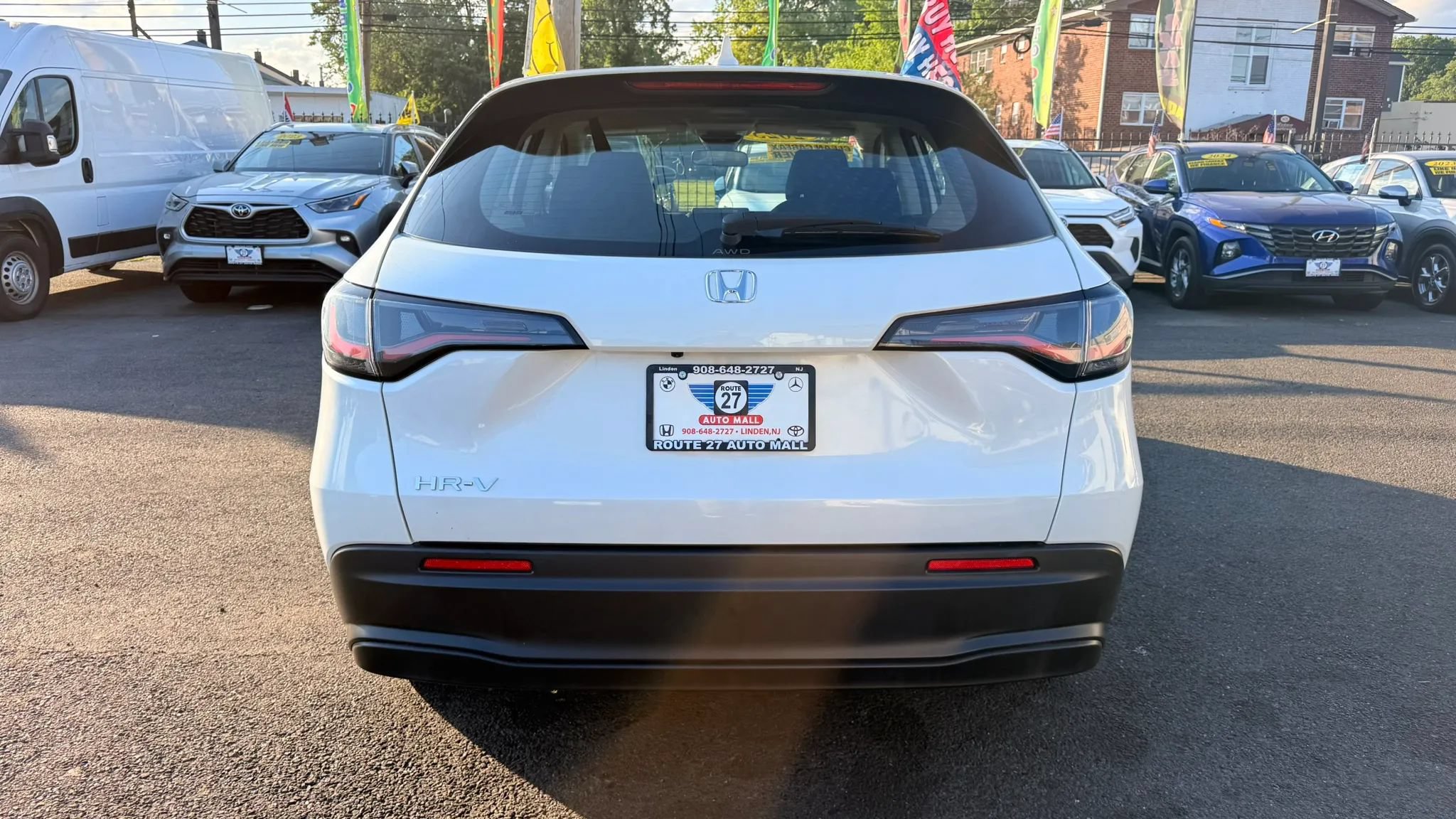 Used 2025 Honda HR-V LX image 6