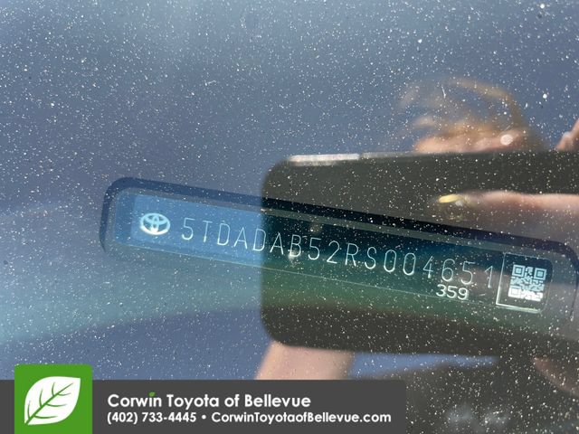 Used 2024 Toyota Grand Highlander AWD Hybrid image 10