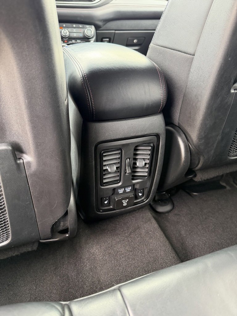 Used 2022 Dodge Durango R/T image 28
