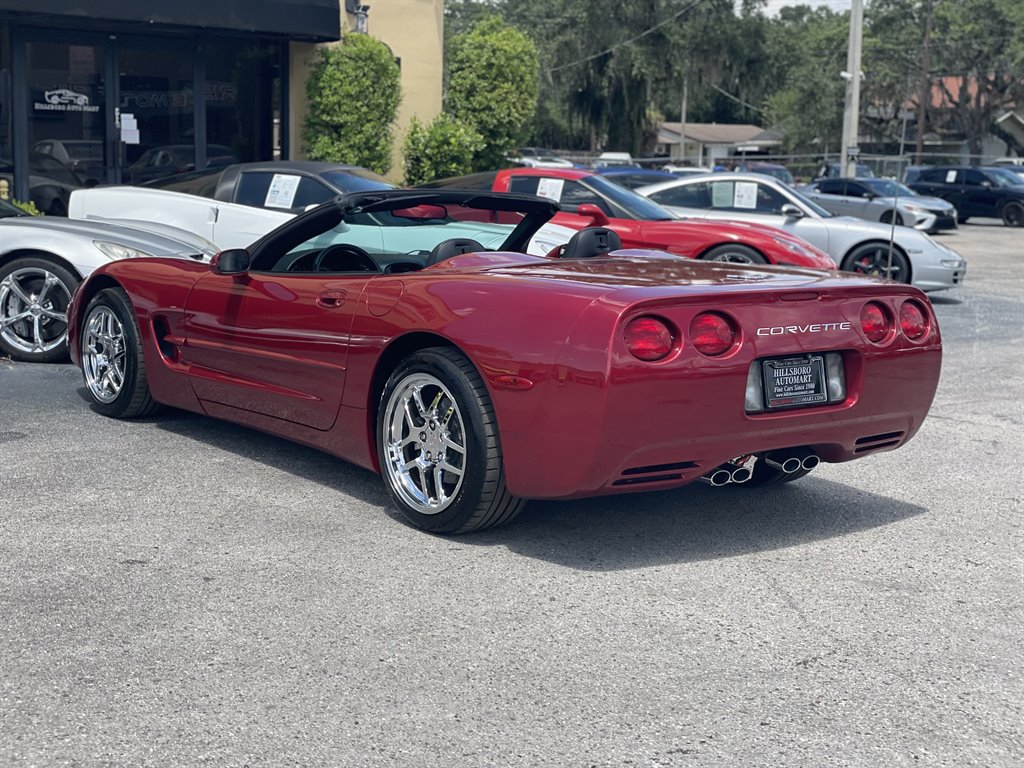 Used 2002 Chevrolet Corvette Convertible w/ Preferred Equipment Group2 RWD image 18