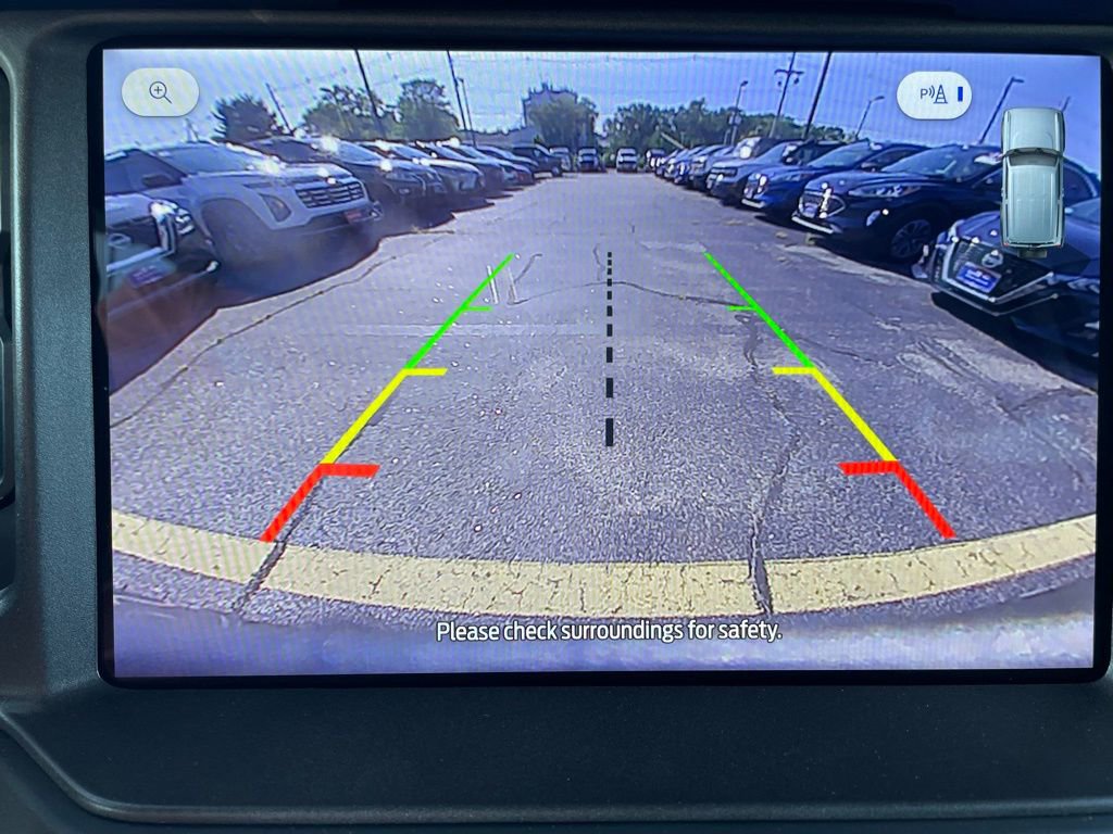 New 2025 Ford Bronco Badlands image 9