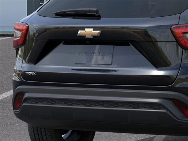 New 2026 Chevrolet Trax LS w/ LS Convenience Package image 14