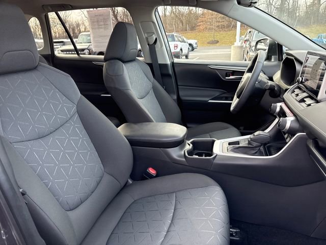 Certified 2025 Toyota RAV4 XLE image 10