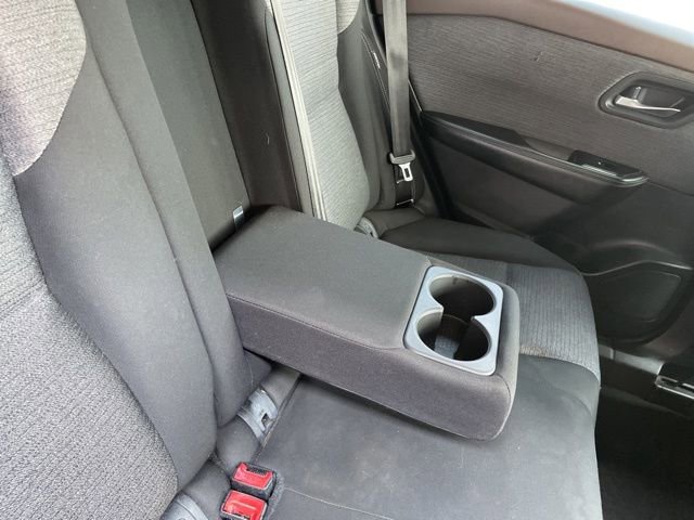 Used 2021 Nissan Rogue SV image 48