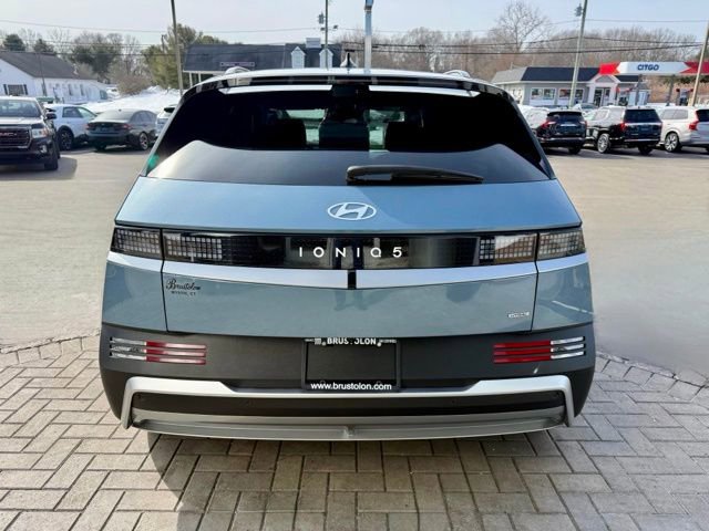 Used 2025 Hyundai Ioniq 5 SEL image 8