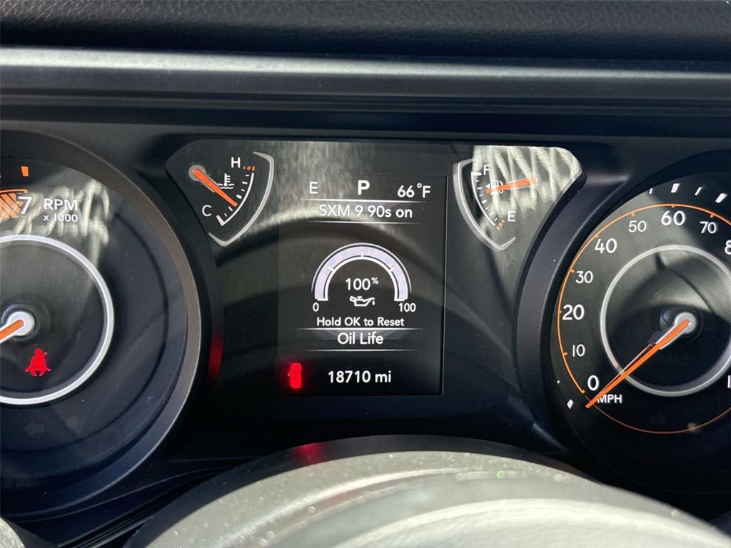 Used 2025 Jeep Wrangler Unlimited Sport AWD/4WD image 10