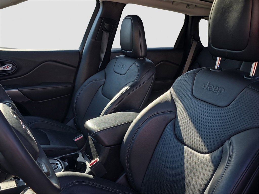 Used 2021 Jeep Cherokee Limited w/ Elite Package image 7