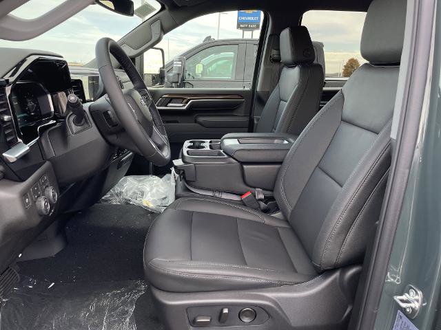 New 2026 Chevrolet Silverado 3500 LT image 17