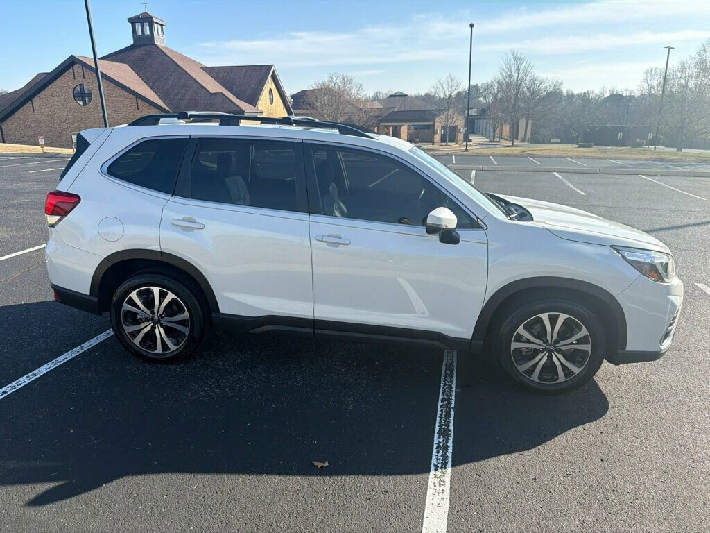 Used 2020 Subaru Forester Limited image 8